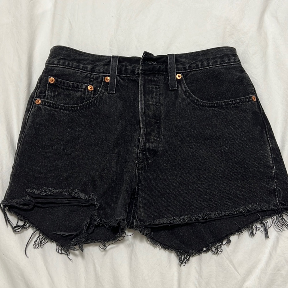 LEVI denim shorts
